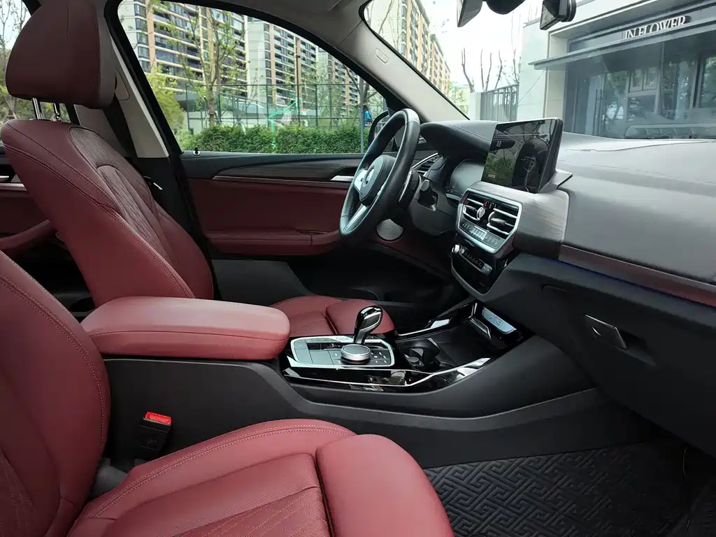 BMW X3 — миниатюра 10