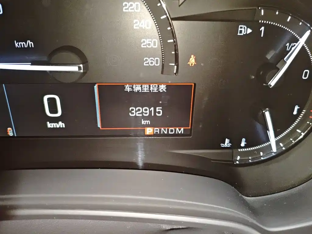Cadillac XTS — миниатюра 5