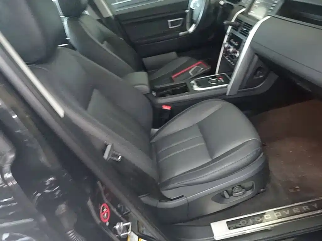 Land Rover Discovery Sport — миниатюра 25