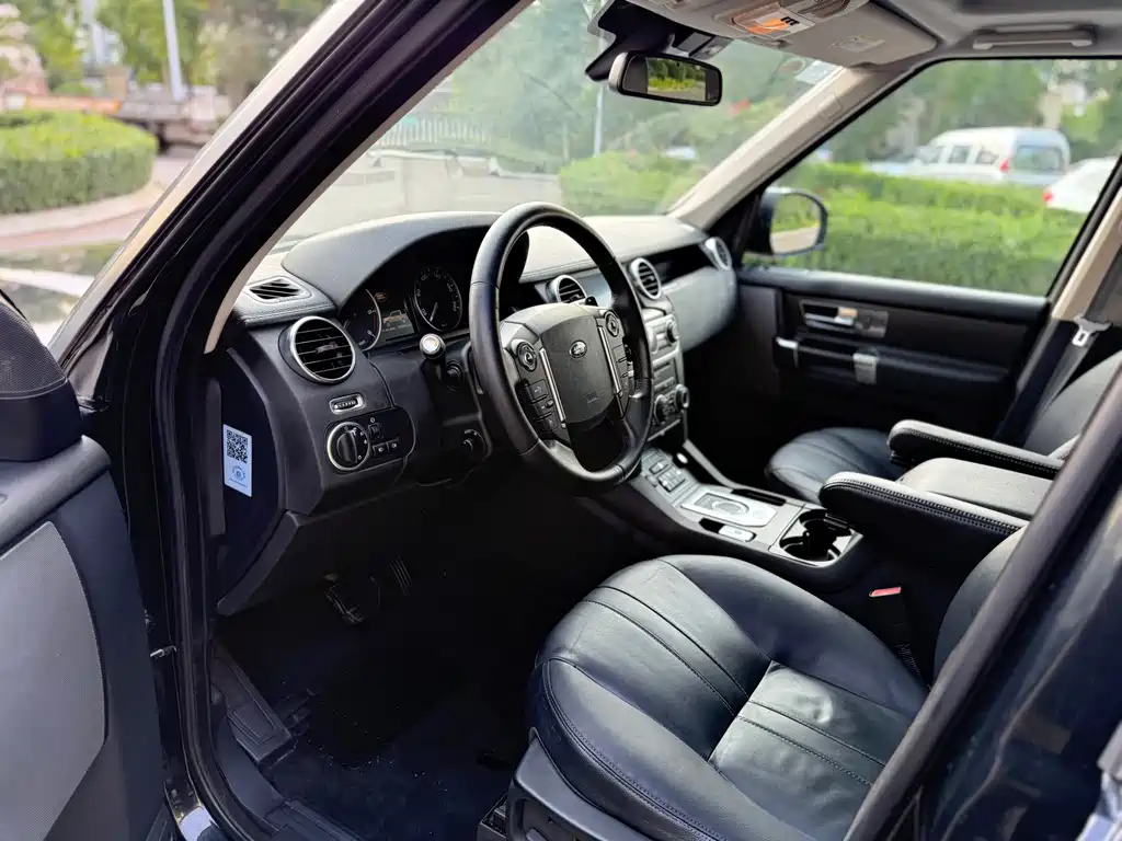 Land Rover Discovery — миниатюра 5