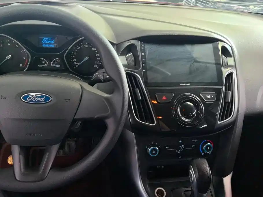 Ford Focus — миниатюра 12