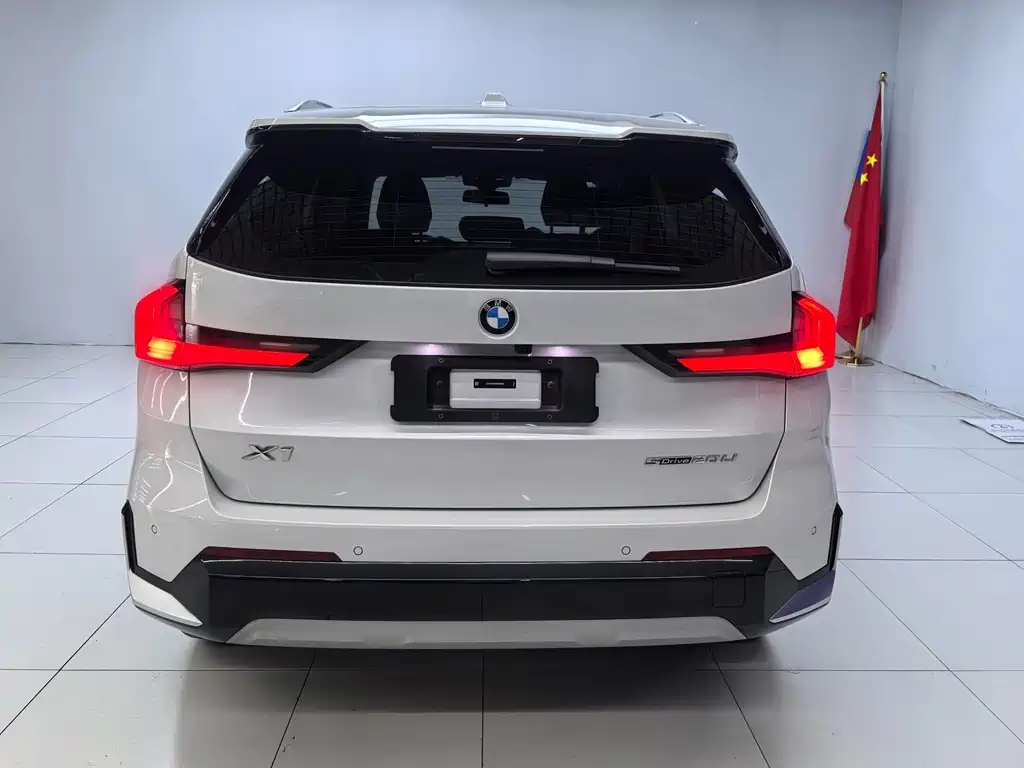 BMW X1 — миниатюра 20