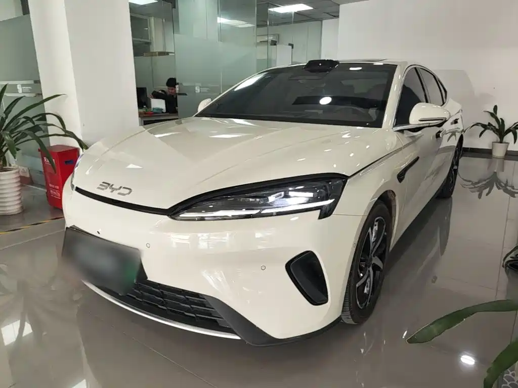 BYD Seal 07 DM-i — миниатюра 2