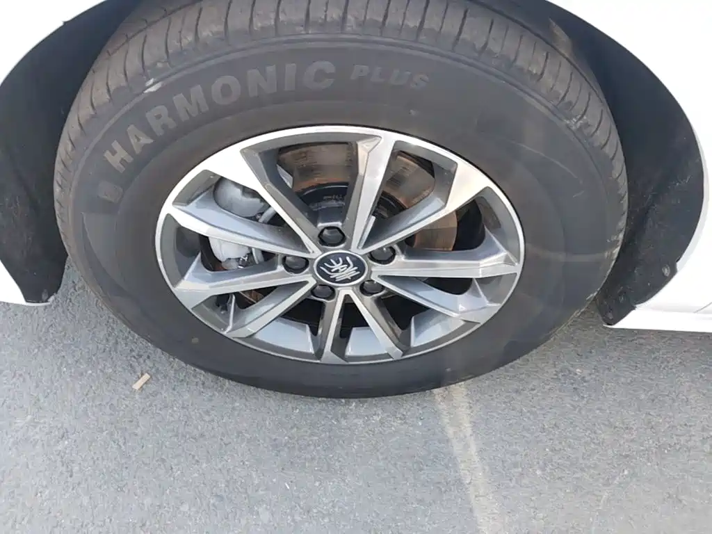 BYD Qin PLUS — миниатюра 23