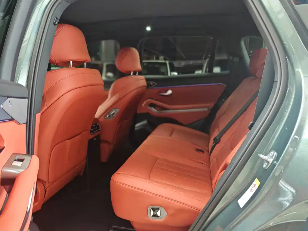 BYD Tang L — миниатюра 8