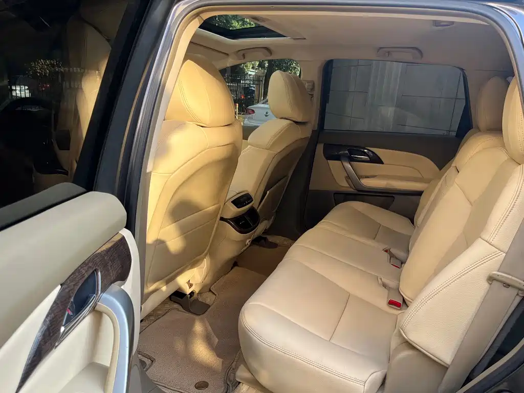 Acura MDX — миниатюра 11