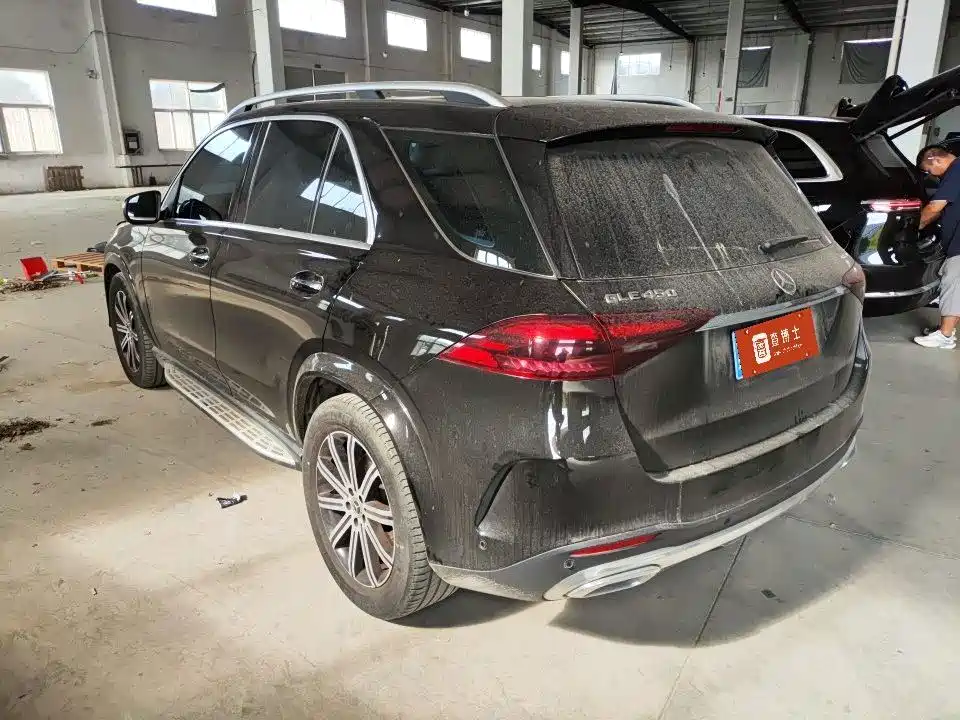 Mercedes-Benz GLE (Import) — миниатюра 5
