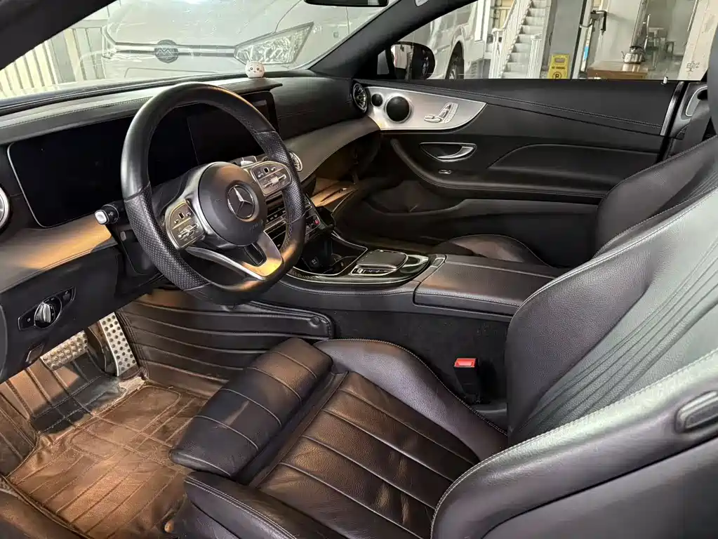 Mercedes-Benz E-Class (Import) — миниатюра 8
