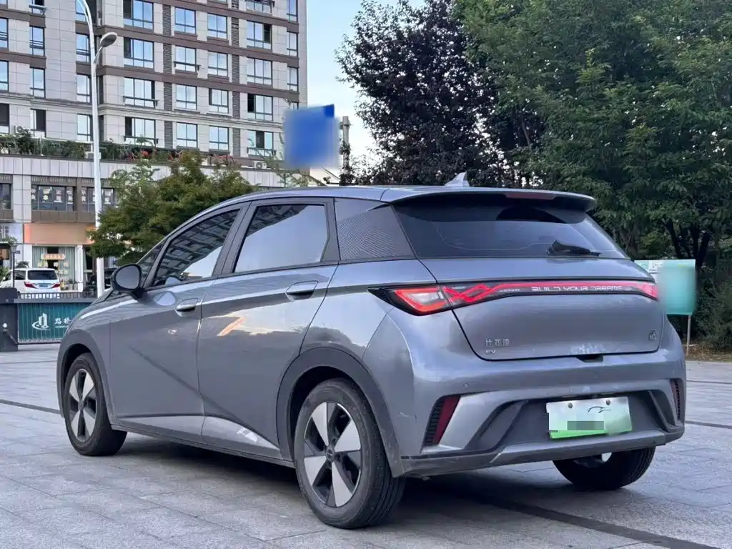BYD Dolphin — миниатюра 5