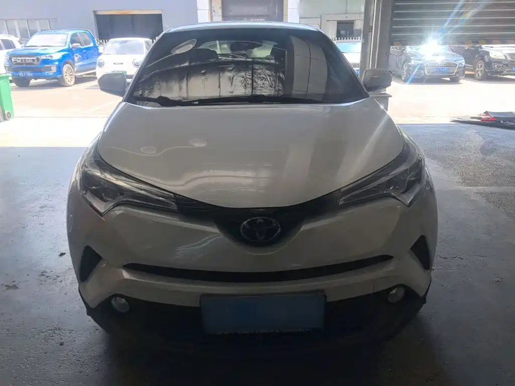 Toyota C-HR — миниатюра 3