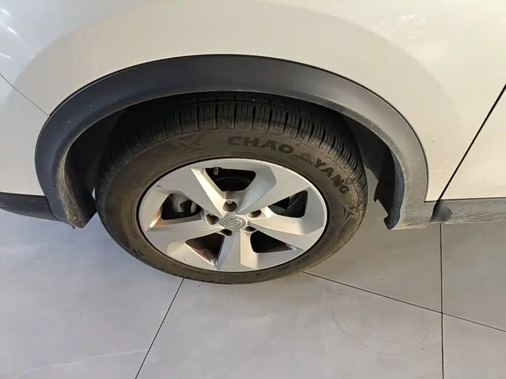 Nissan Qashqai — миниатюра 23