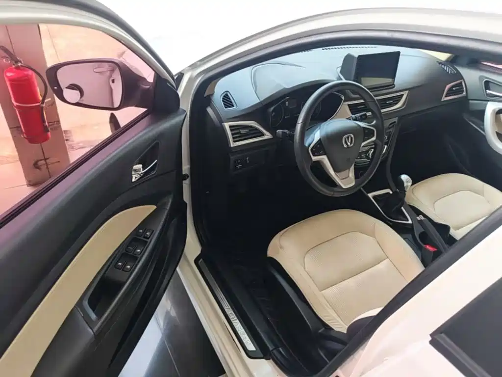Changan V7 — миниатюра 16