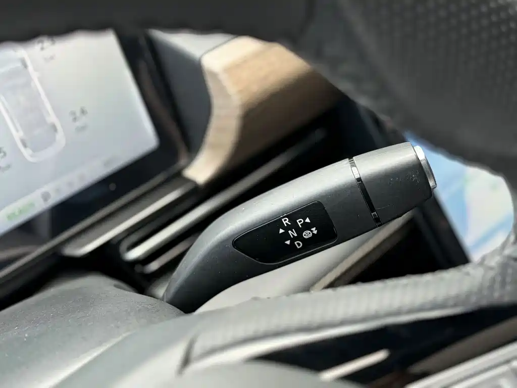 XPeng P5 — миниатюра 21