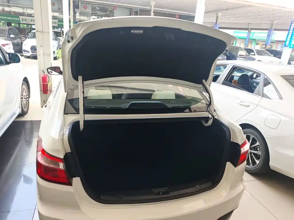 Changan V7 — миниатюра 19