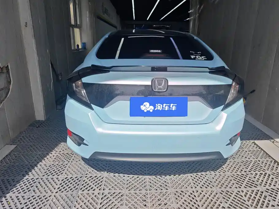 Honda Civic — миниатюра 4
