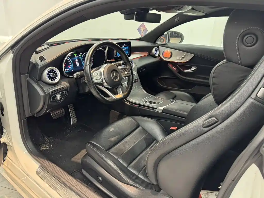 Mercedes-Benz C-Class (Import) — миниатюра 2