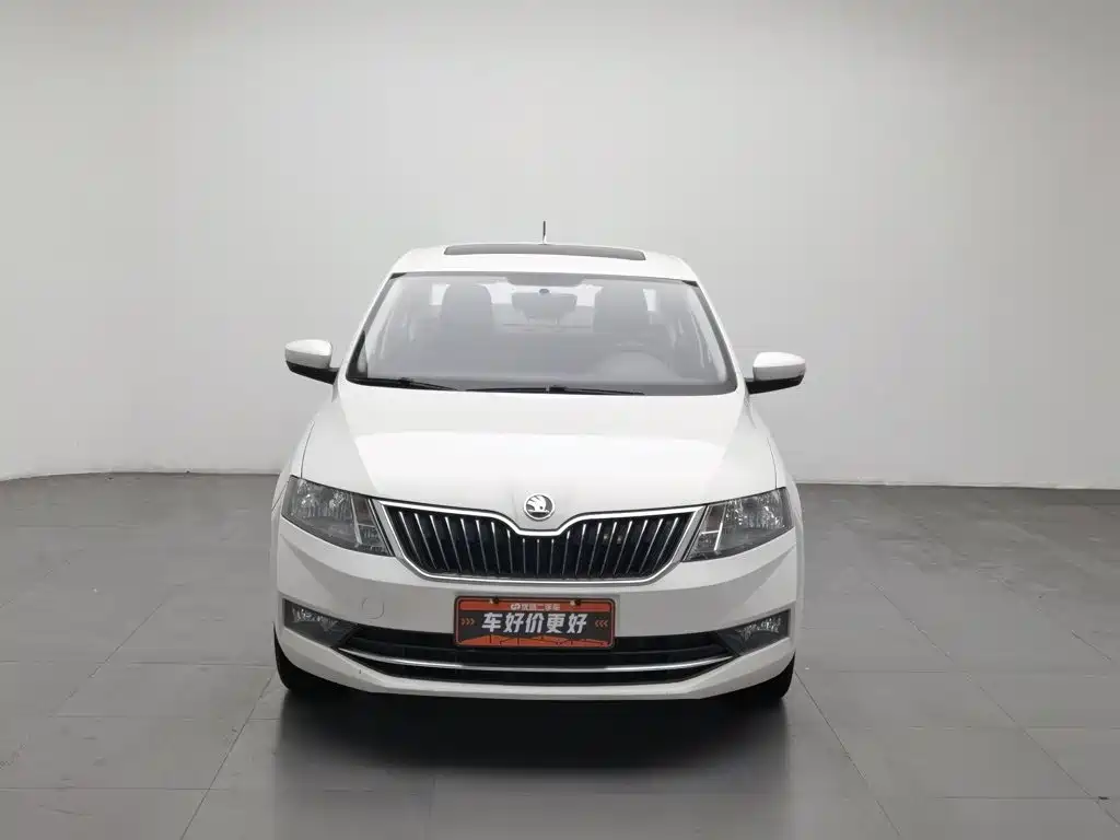 Skoda Rapid — миниатюра 3