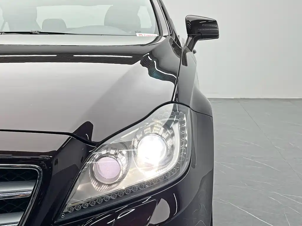 Mercedes-Benz CLS — миниатюра 18