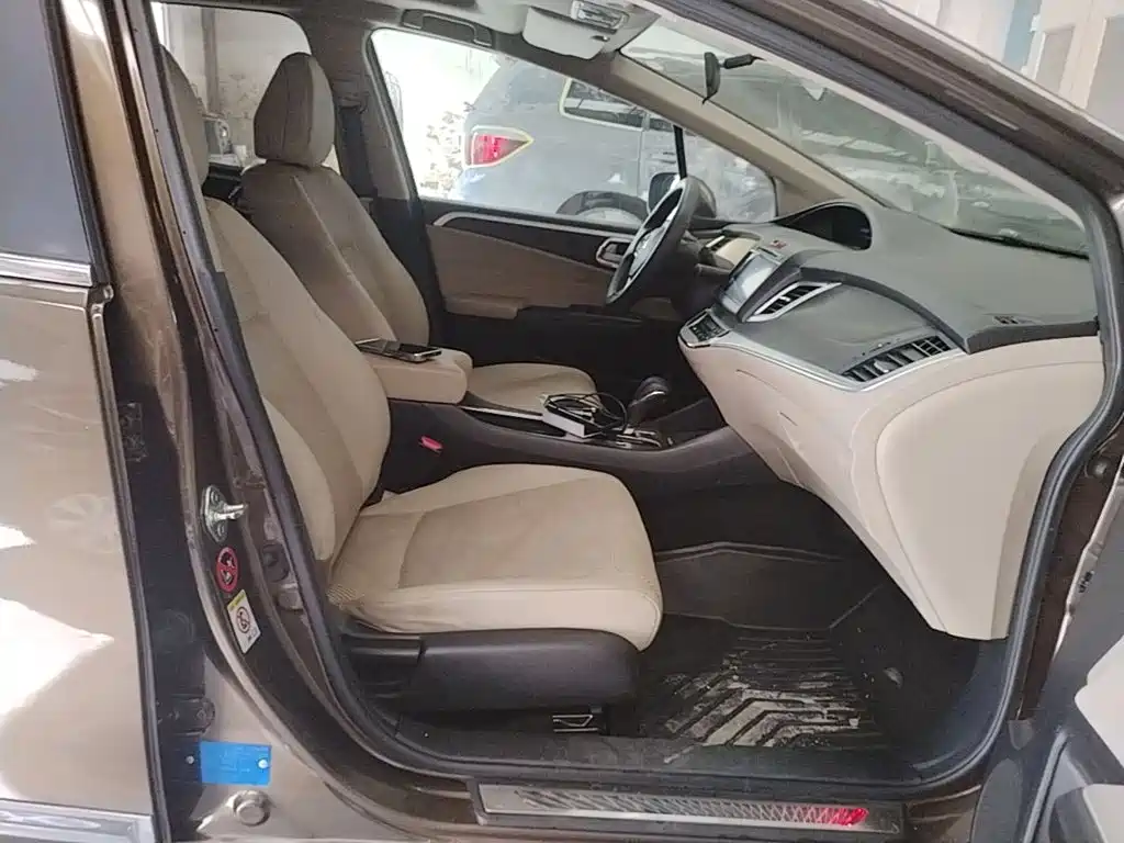 Honda Jade — миниатюра 25