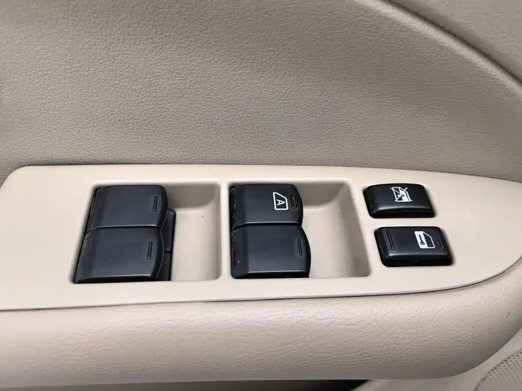 Nissan Sylphy — миниатюра 9