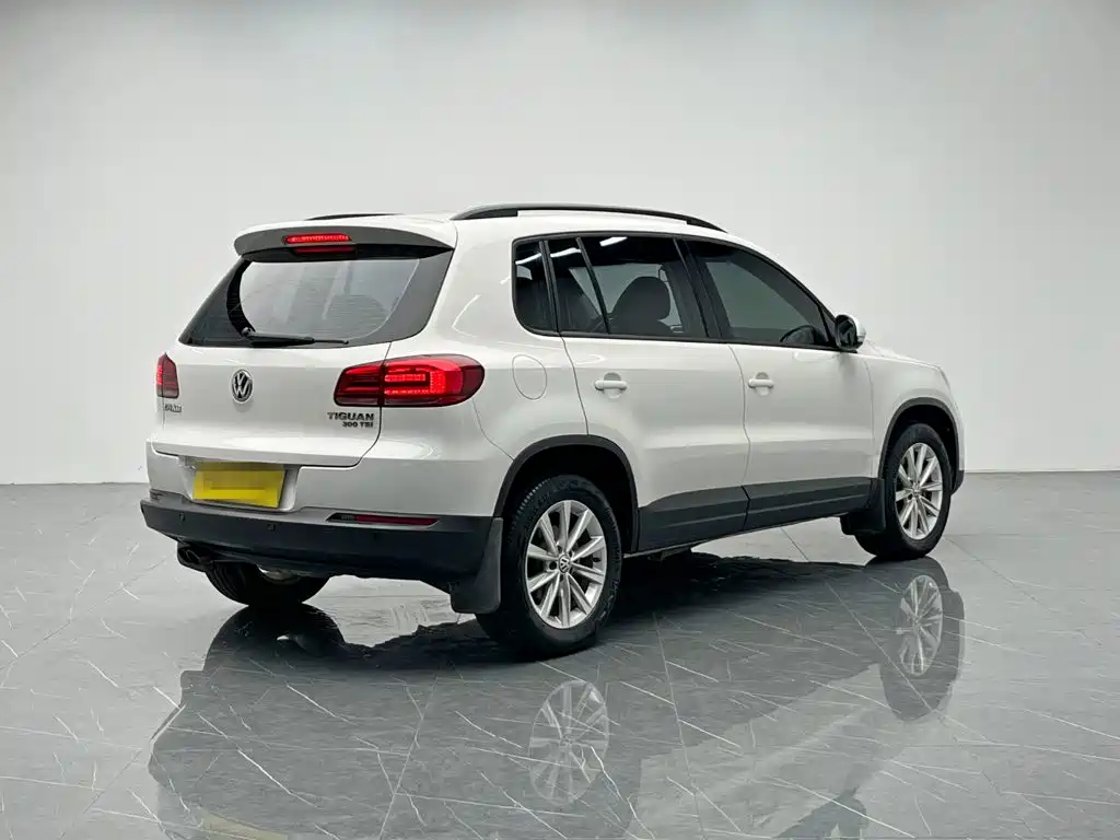 Volkswagen Tiguan — миниатюра 6
