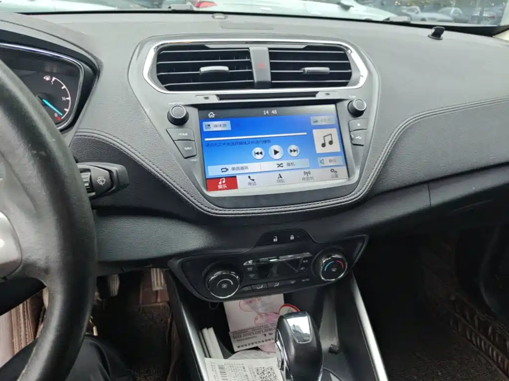 Ford Escort — миниатюра 18