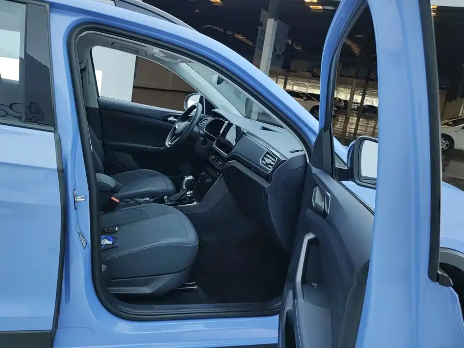 Volkswagen Tharu — миниатюра 8