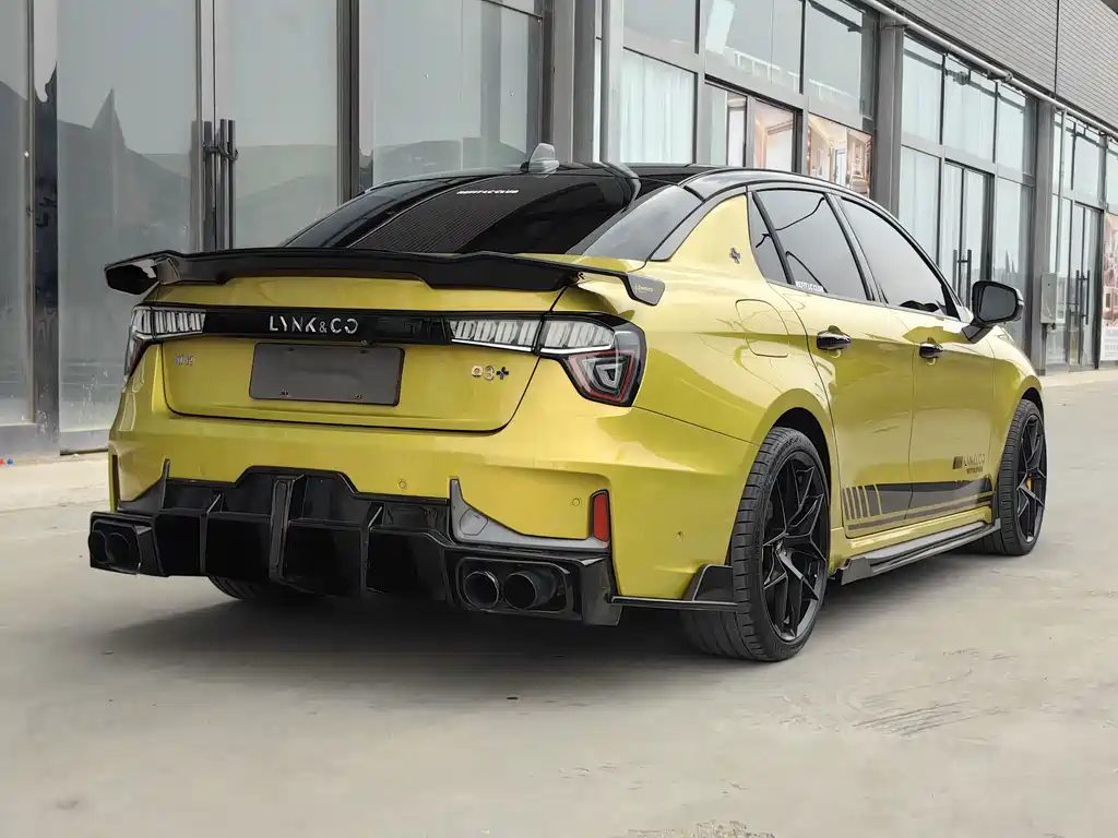 Lynk & Co 03 — миниатюра 4