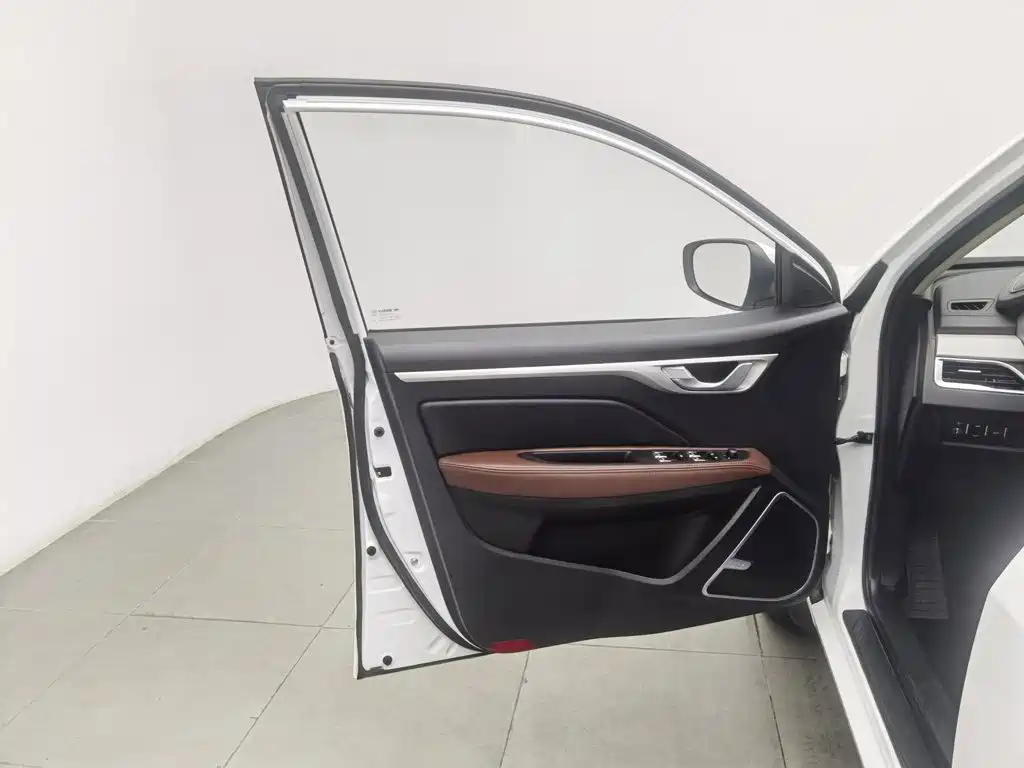 Geely Vision — миниатюра 8