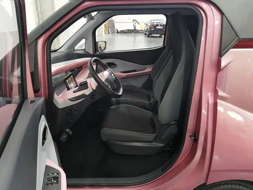 Baojun E200 — миниатюра 10