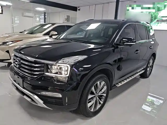 2017 GAC Trumpchi GS8