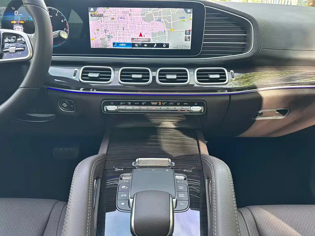 Mercedes-Benz GLE (Import) — миниатюра 20