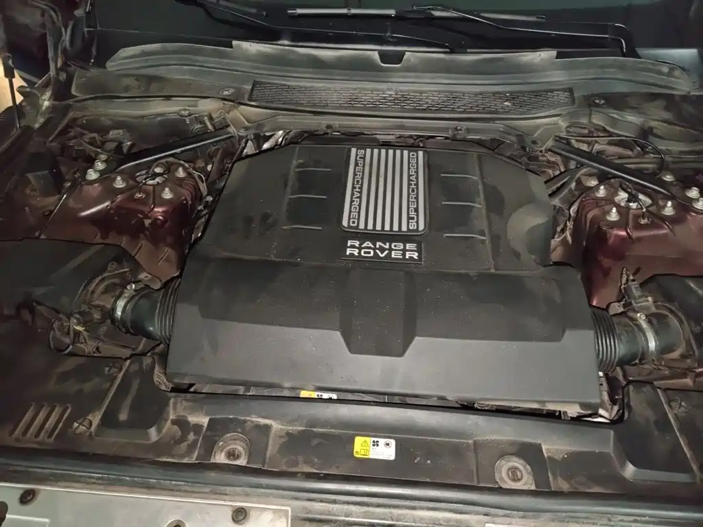 Land Rover Range Rover — миниатюра 11