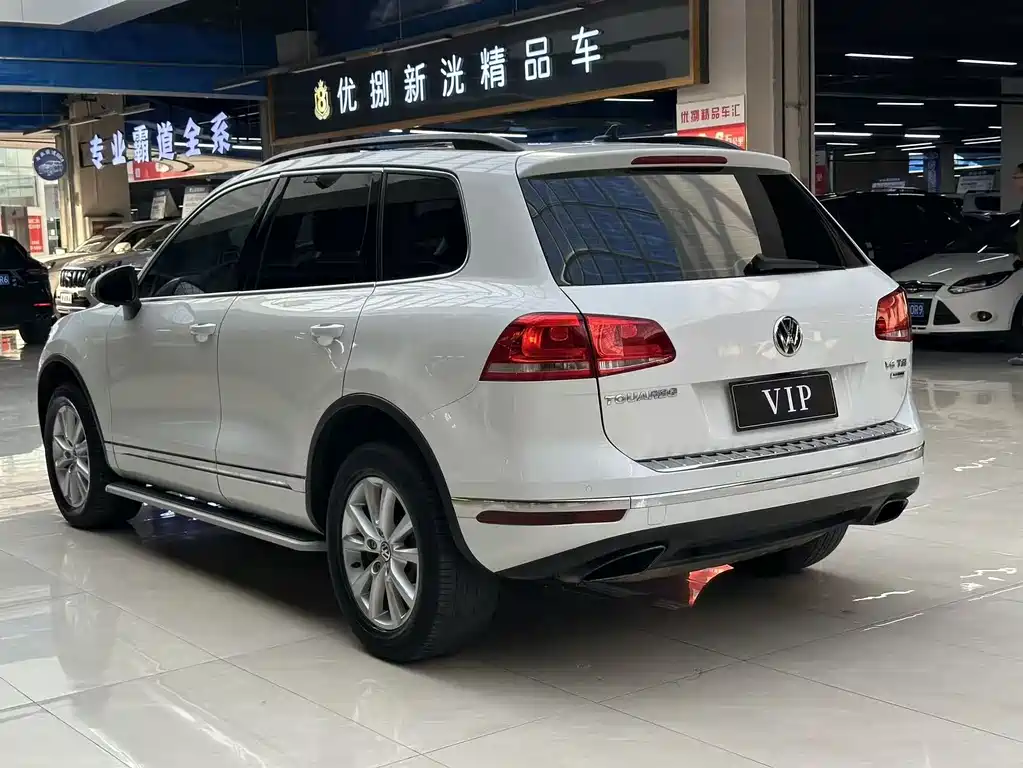 Volkswagen Touareg 2015 3.0TSI