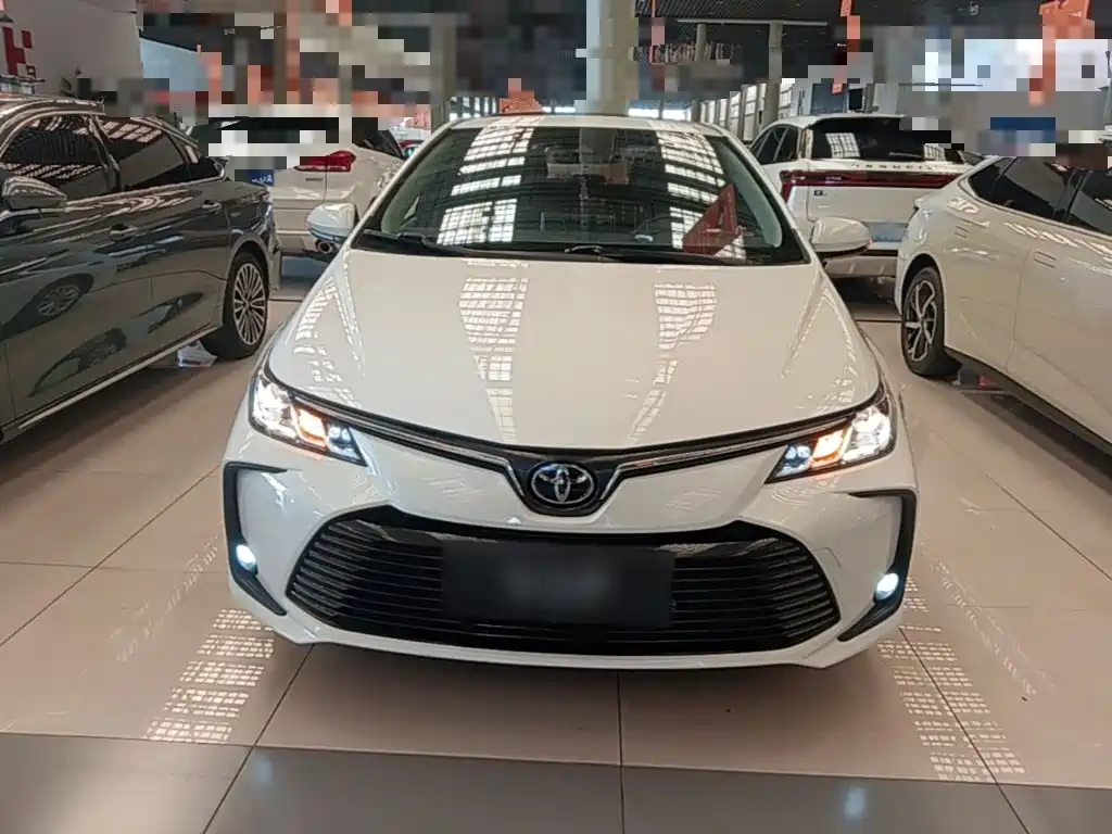 Toyota Corolla — миниатюра 3
