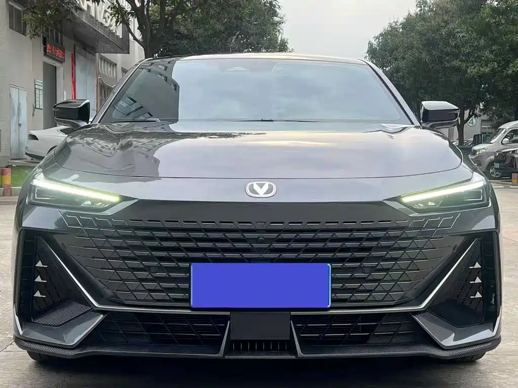 Changan UNI-V — миниатюра 2