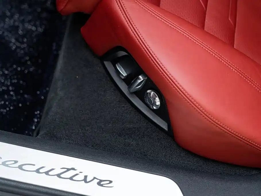Porsche Panamera — миниатюра 13