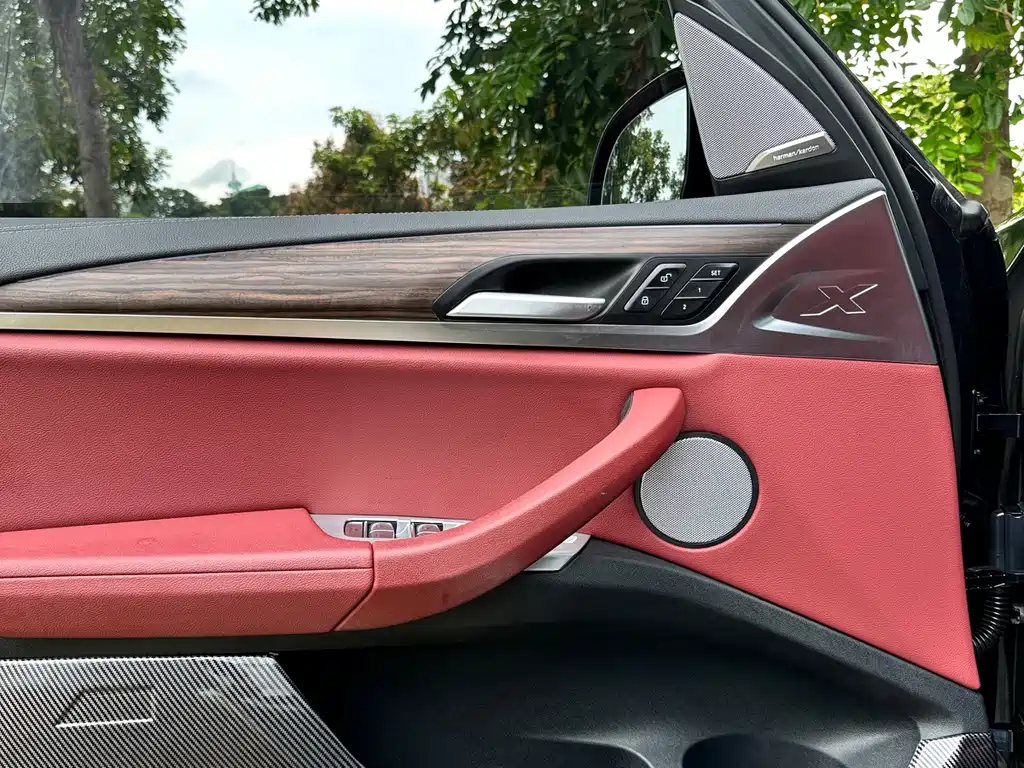 BMW X3 — миниатюра 9