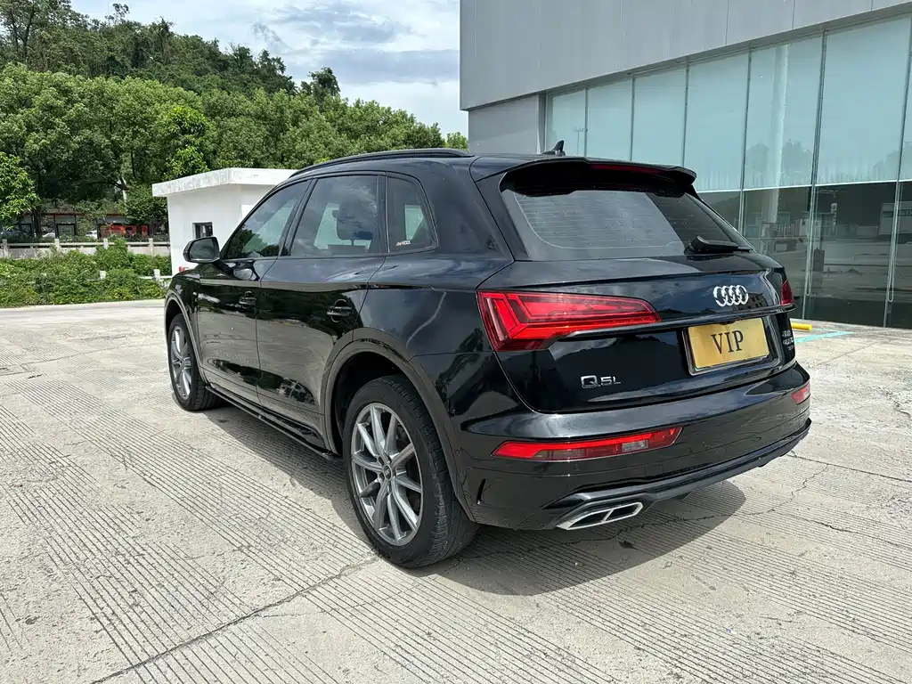 Audi Q5L 2022 45T