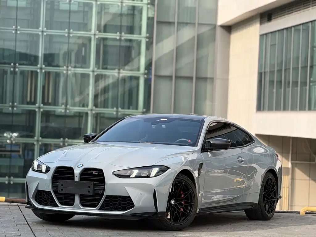 BMW M4