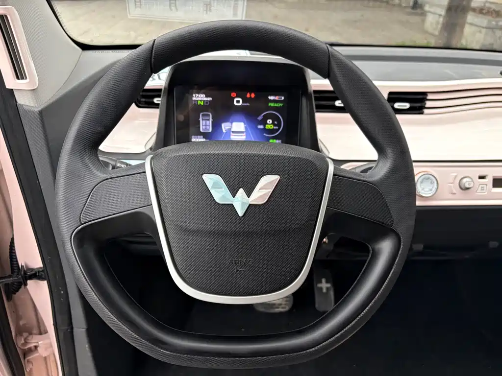 Wuling MINIEV — миниатюра 13