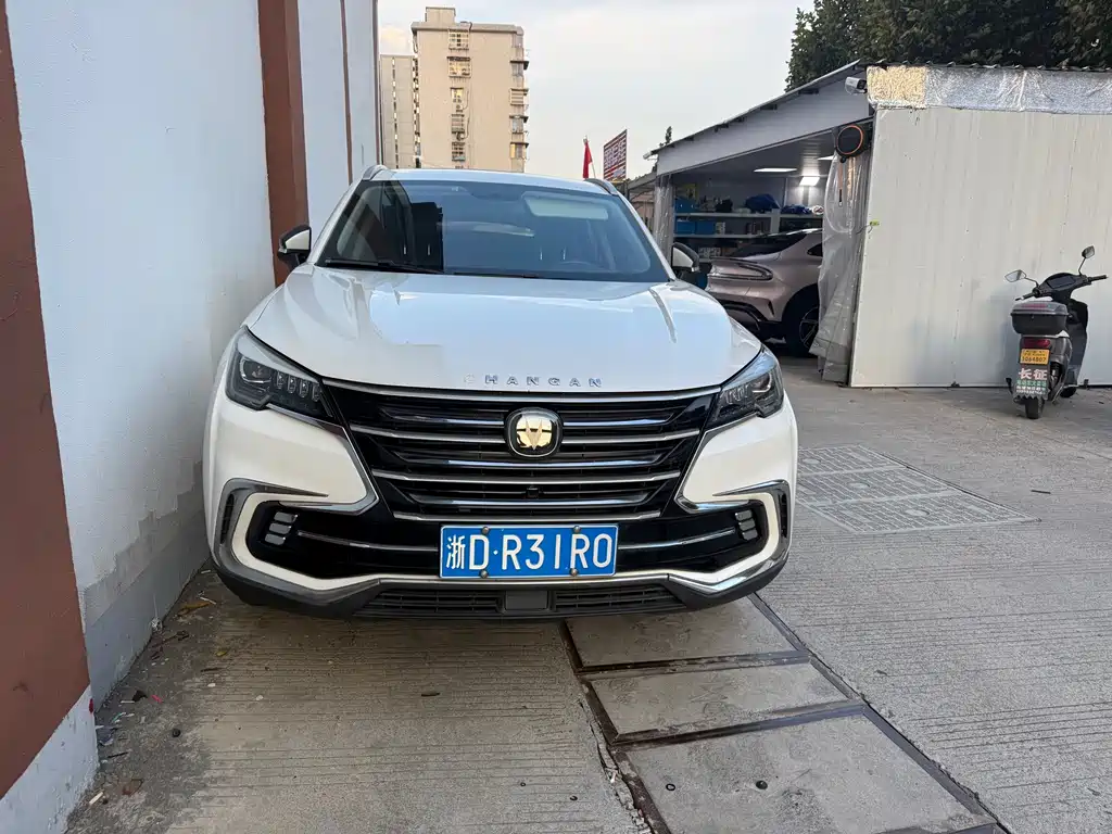 Changan CS85 COUPE — миниатюра 2