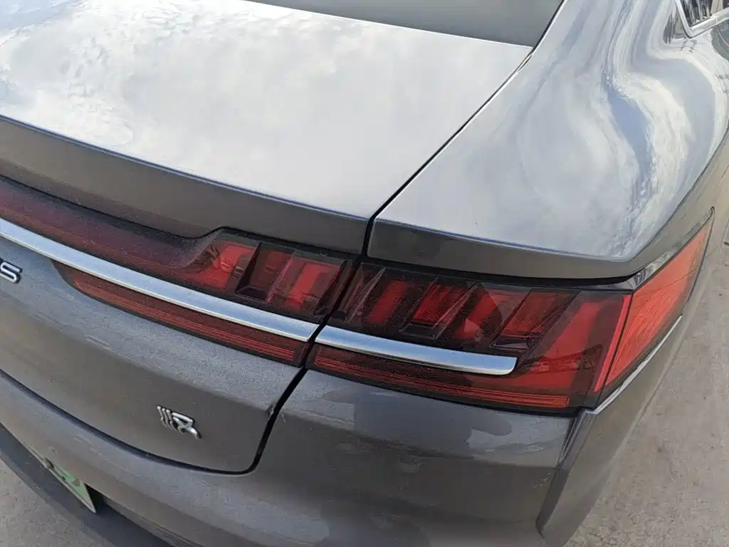 BYD Han — миниатюра 8