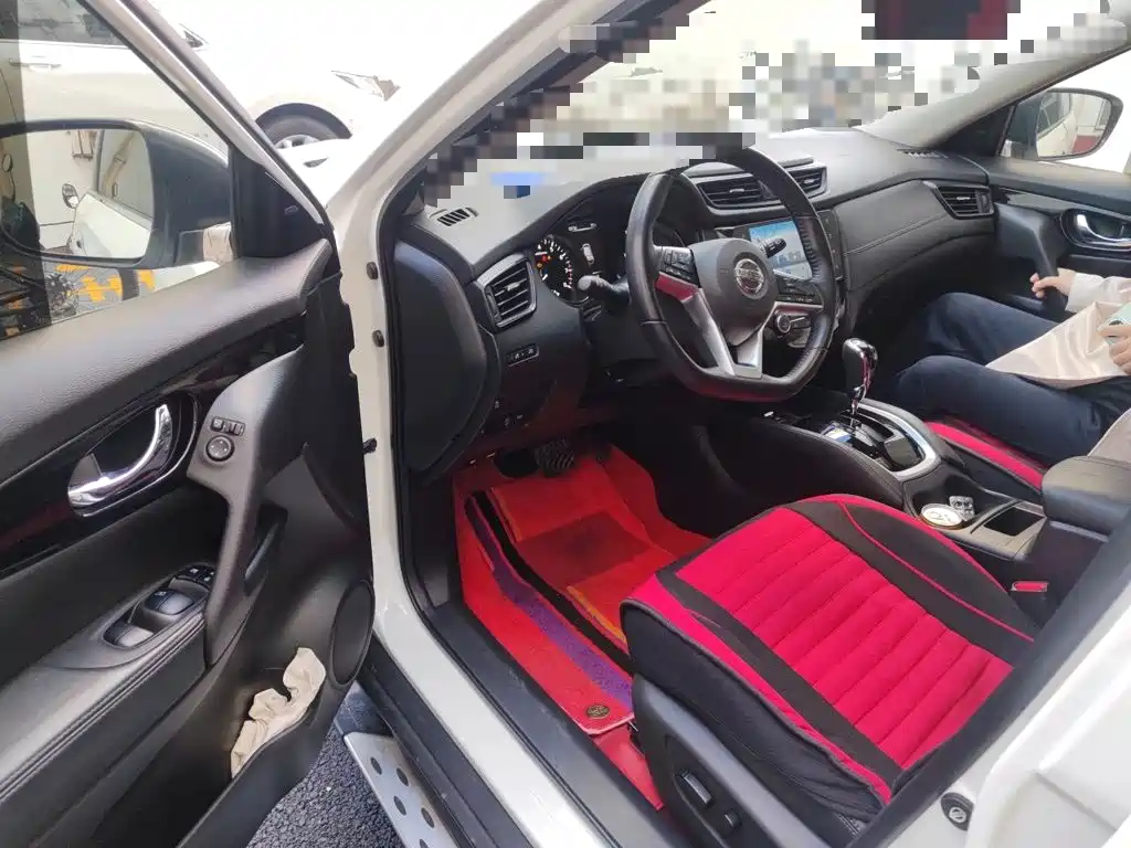 Nissan X-Trail — миниатюра 12