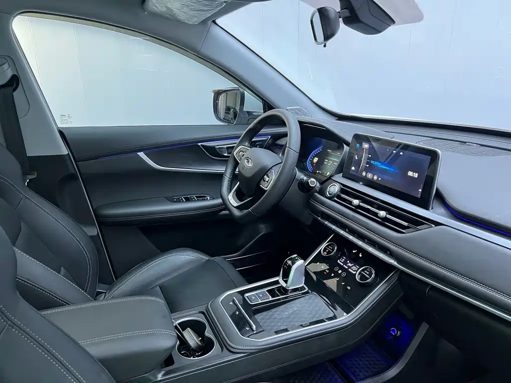 Chery Tiggo 8 — миниатюра 8