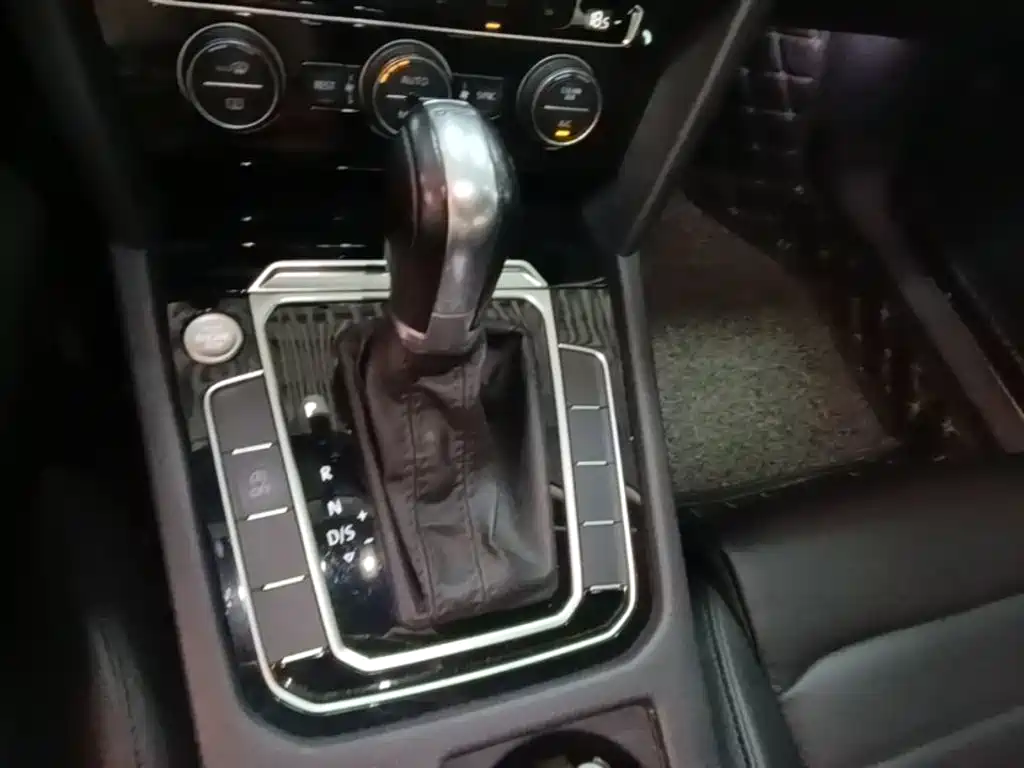 Volkswagen Magotan — миниатюра 14