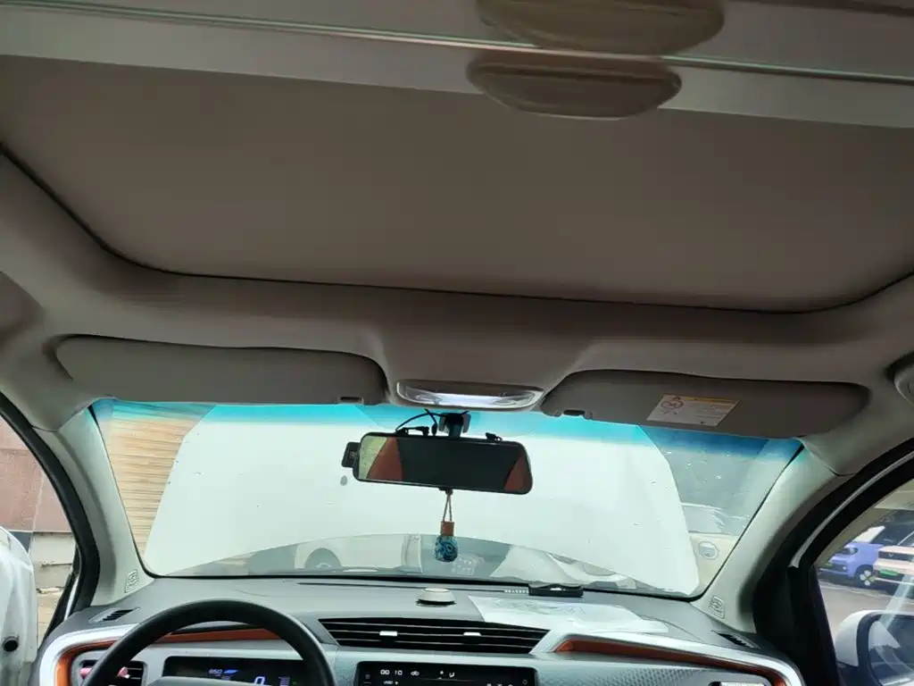 Geely Vision X1 — миниатюра 18