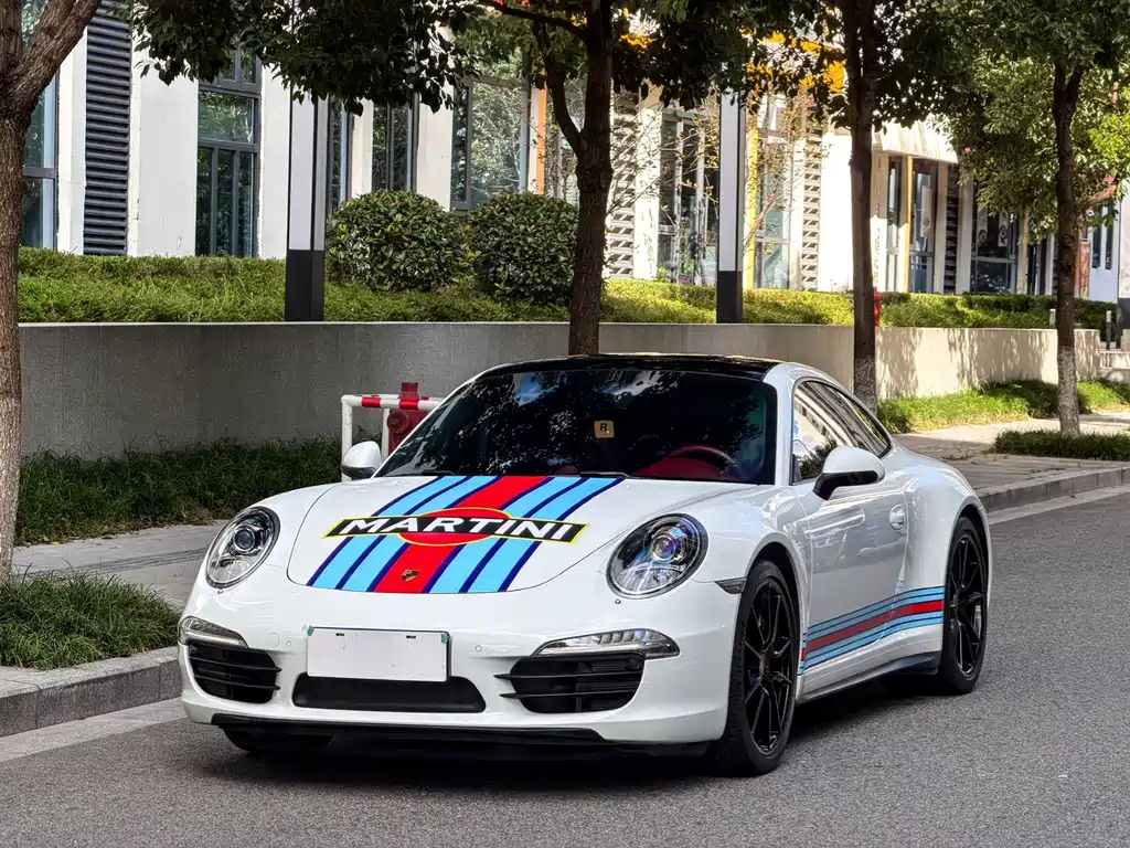Porsche 911