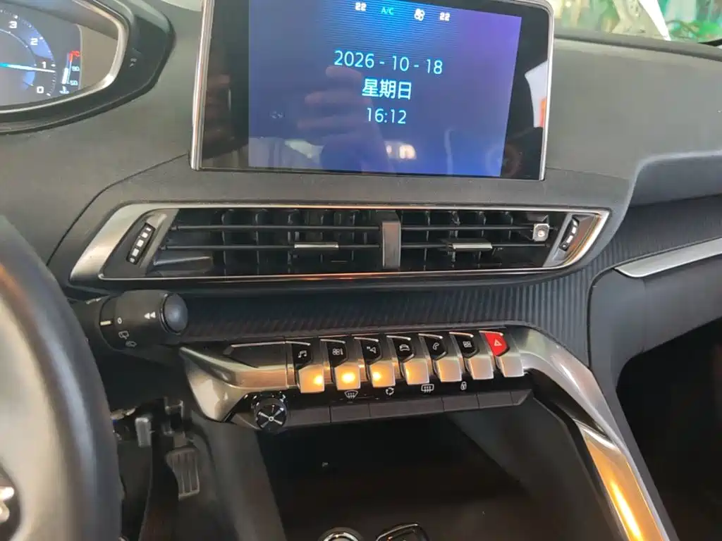 Peugeot 5008 — миниатюра 13