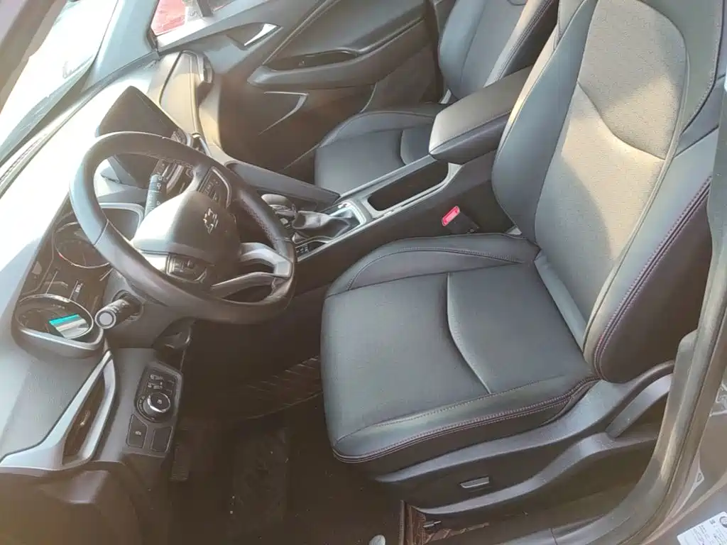 Chevrolet Volando — миниатюра 15